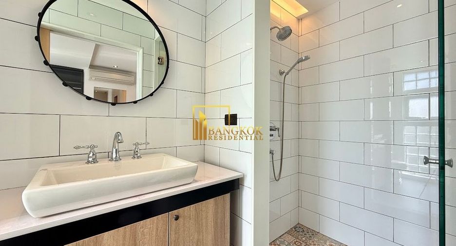 For rent 4 bedrooms condo in Watthana, Bangkok