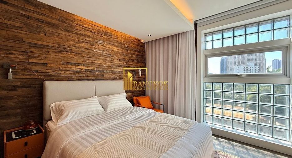For rent 4 bedrooms condo in Watthana, Bangkok