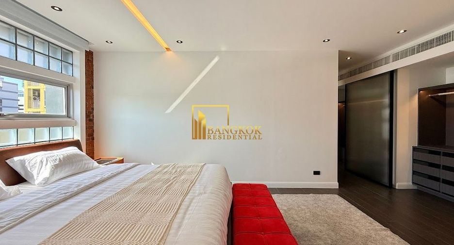 For rent 4 bedrooms condo in Watthana, Bangkok