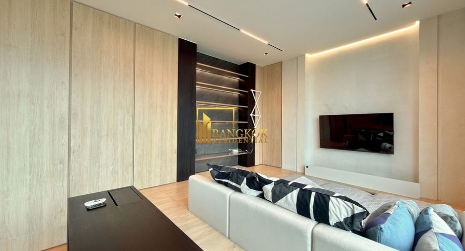 For rent and for sale 2 bedrooms condo in Watthana, Bangkok