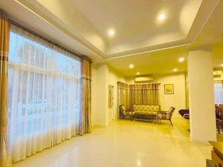 出售 3 卧室 独立屋 在 Lat Krabang, 曼谷