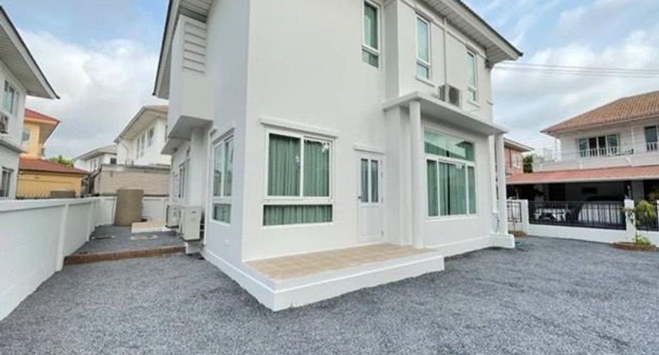 Haus zum Kauf mit 3 Zimmer in Lat Krabang, Bangkok