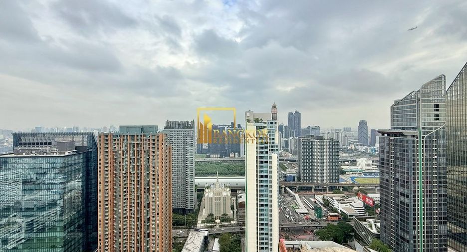 À louer et à vendre 2 chambres condo à Watthana, Bangkok