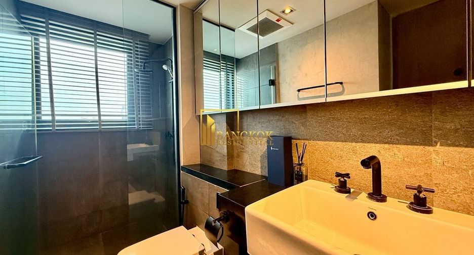 À louer et à vendre 2 chambres condo à Watthana, Bangkok