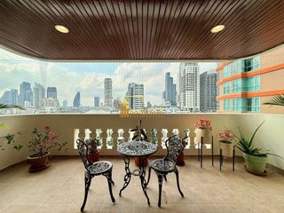 For rent 4 ベッドルーム apartment in Watthana, Bangkok