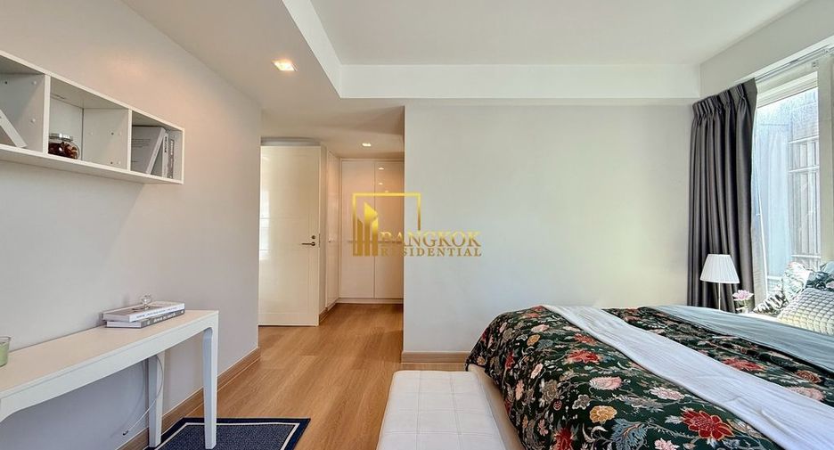 For rent 2 bedrooms condo in Pathum Wan, Bangkok