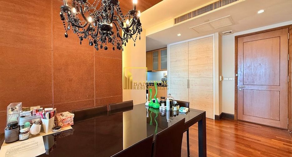 À louer 2 chambres condo à Sathon, Bangkok