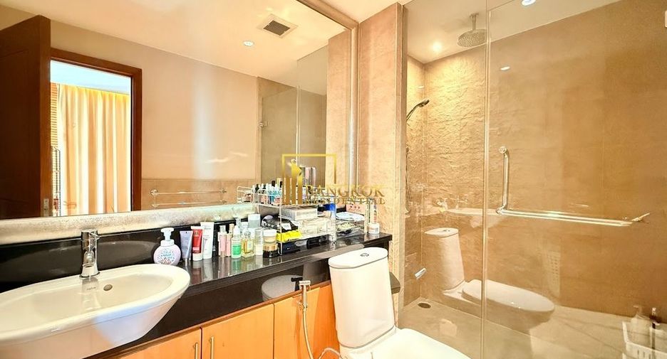 À louer 2 chambres condo à Sathon, Bangkok