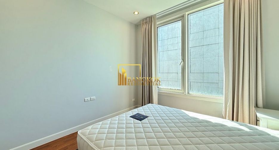 For rent 3 ベッドルーム condo in Khlong Toei, Bangkok