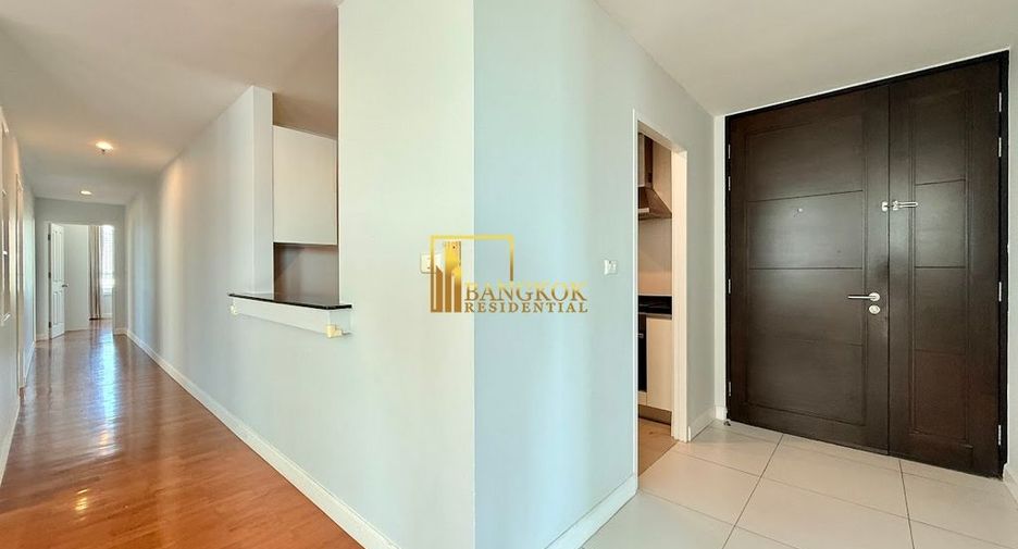 For rent 3 ベッドルーム condo in Khlong Toei, Bangkok