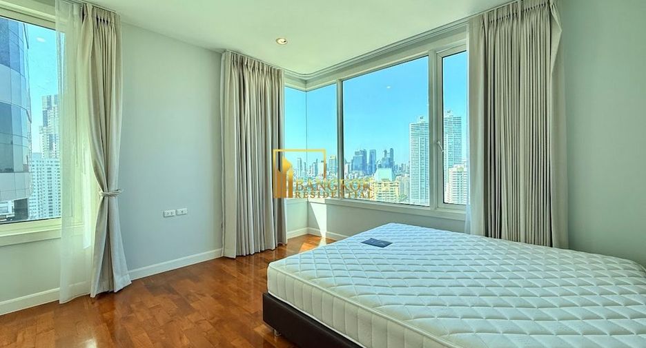 For rent 3 ベッドルーム condo in Khlong Toei, Bangkok