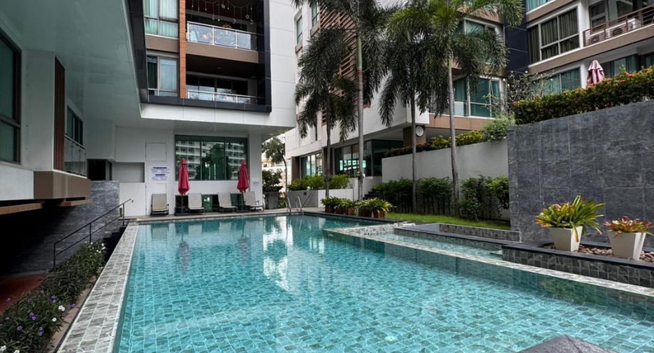 For sale 2 bedrooms condo in Bang Lamung, Chonburi