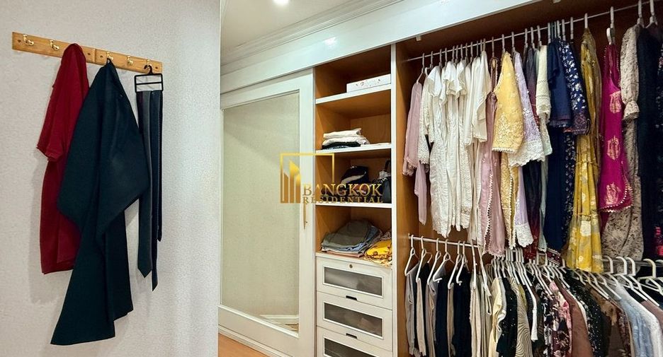 For rent 2 bedrooms condo in Khlong Toei, Bangkok