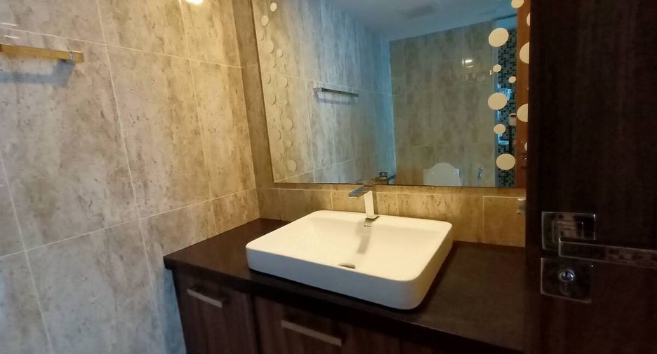 For rent 1 bed condo in Bang Lamung, Chonburi