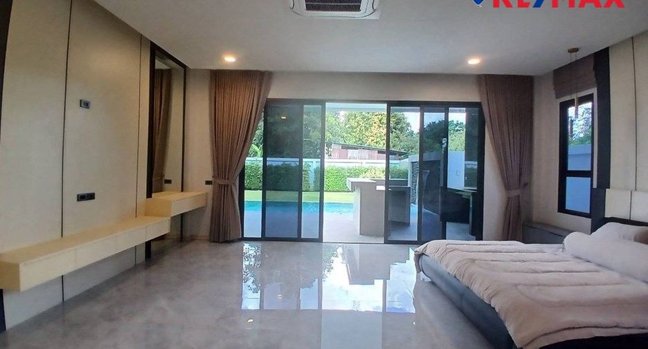 For sale 3 bedrooms house in Bang Lamung, Chonburi