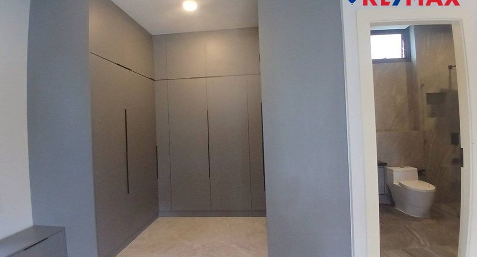 For sale 3 bedrooms house in Bang Lamung, Chonburi
