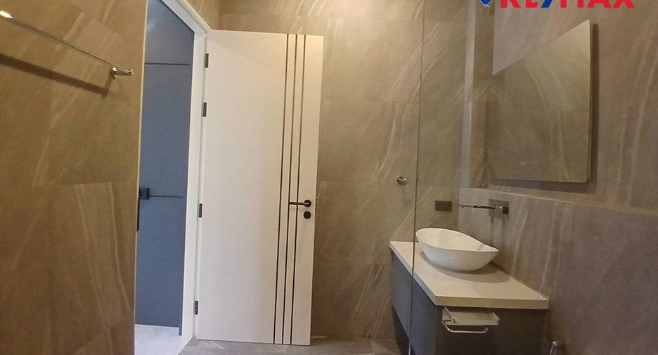 For sale 3 bedrooms house in Bang Lamung, Chonburi