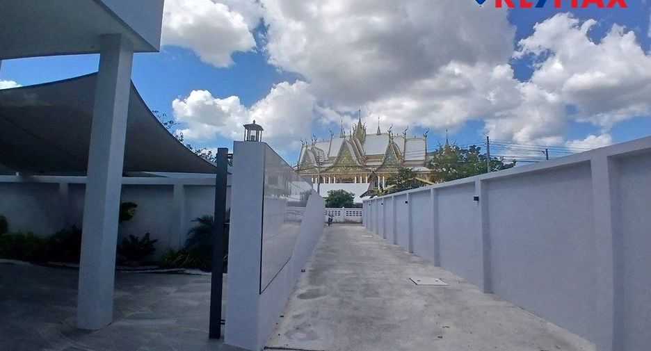 For sale 3 bedrooms house in Bang Lamung, Chonburi