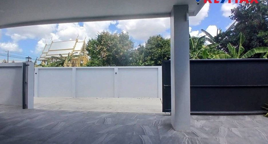 For sale 3 bedrooms house in Bang Lamung, Chonburi