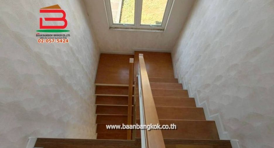 For sale 3 bedrooms house in Mueang Pathum Thani, Pathum Thani