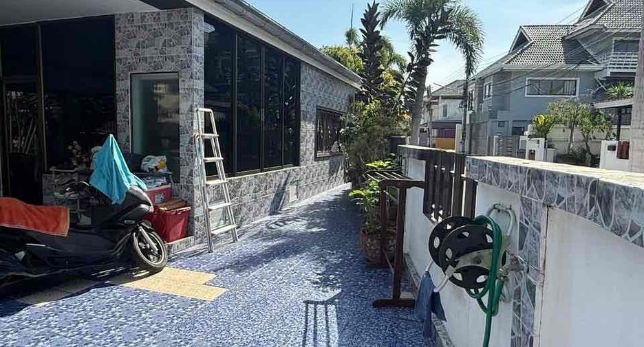 Haus zum Kauf mit 3 Zimmer in Bang Lamung, Chonburi