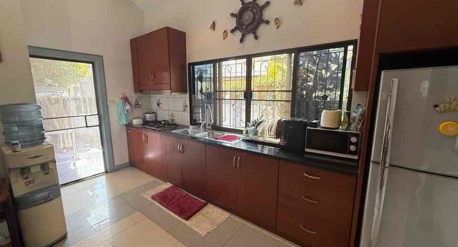 Haus zum Kauf mit 3 Zimmer in Bang Lamung, Chonburi