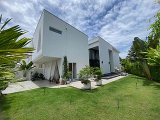Villa en alquiler de 3 habitaciones en Bang Lamung, Chonburi