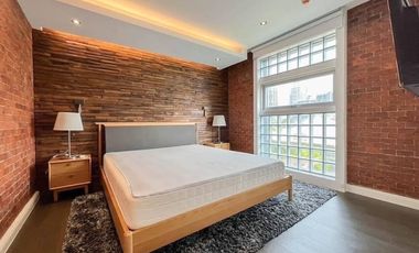 For sale 5 bedrooms condo in Watthana, Bangkok