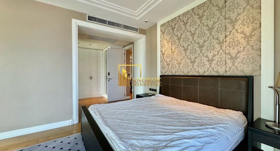 Wohnung zur Miete mit 3 Zimmer in Khlong Toei, Bangkok