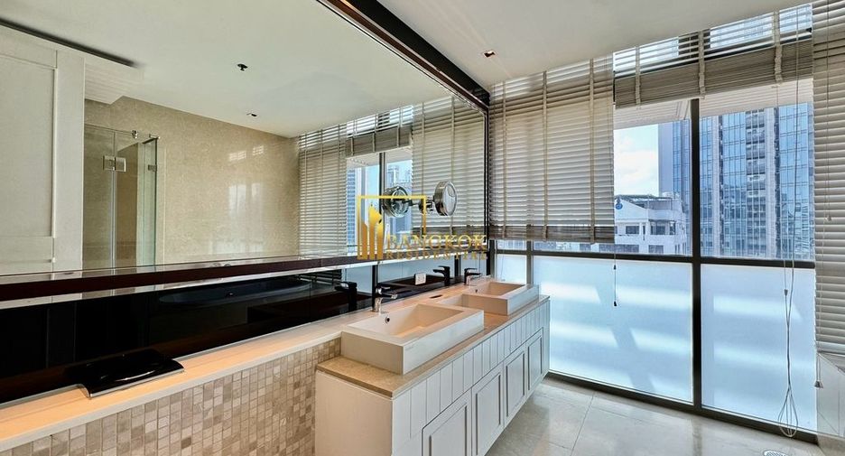 Wohnung zur Miete mit 3 Zimmer in Khlong Toei, Bangkok