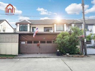 For sale 5 bedrooms townhouse in Bang Sue, Bangkok