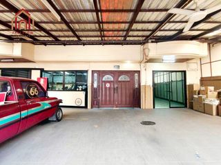For sale 5 bedrooms townhouse in Bang Sue, Bangkok