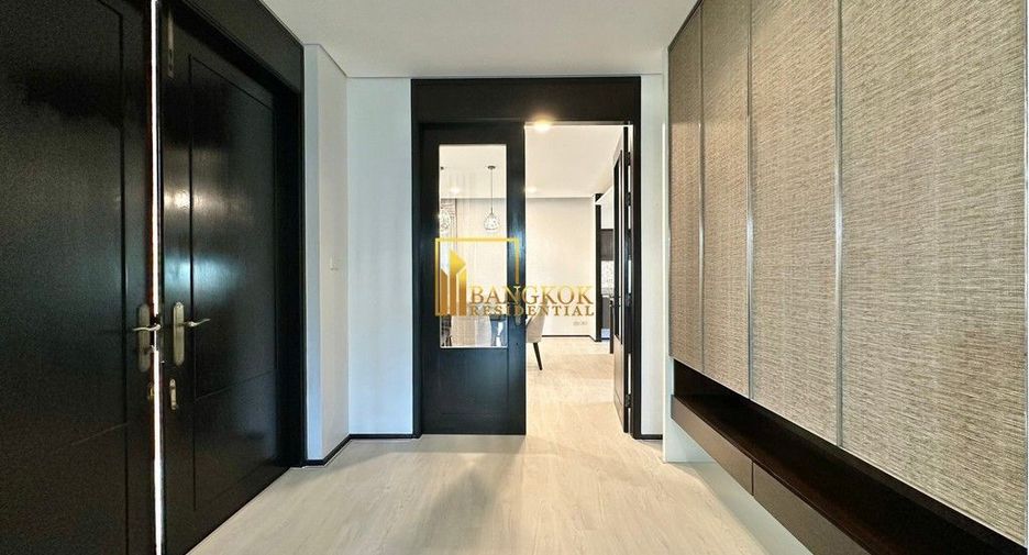 À louer 4 chambres maison à Huai Khwang, Bangkok