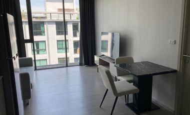 À louer 1 chambre condo à Khlong Toei, Bangkok