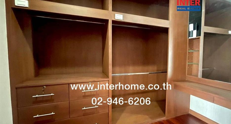 出租 4 卧室 公寓 在 Mueang Chon Buri, Chon Buri