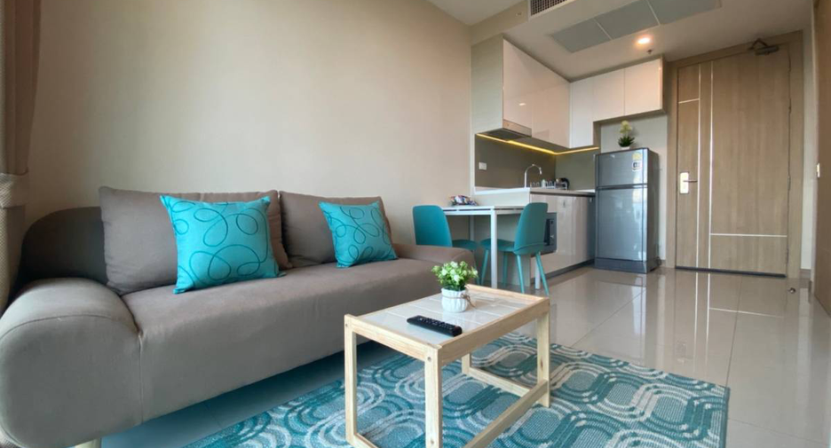 For rent 1 bed condo in Bang Lamung, Chonburi