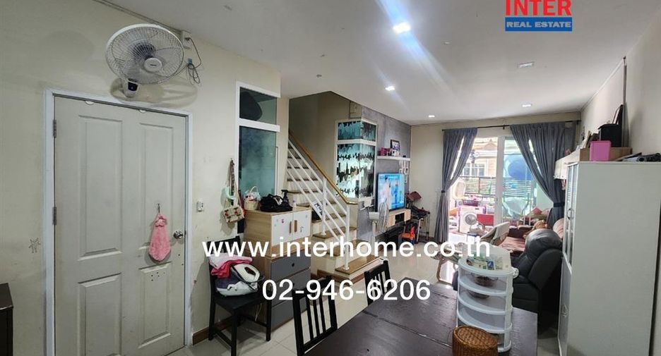 Reihenhaus zum Kauf mit 4 Zimmer in Rat Burana, Bangkok