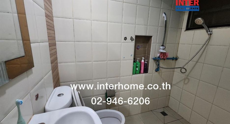 Reihenhaus zum Kauf mit 4 Zimmer in Rat Burana, Bangkok