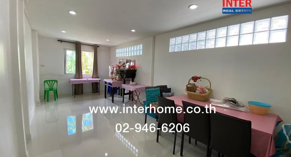 For sale 4 bedrooms house in Mueang Samut Sakhon, Samut Sakhon