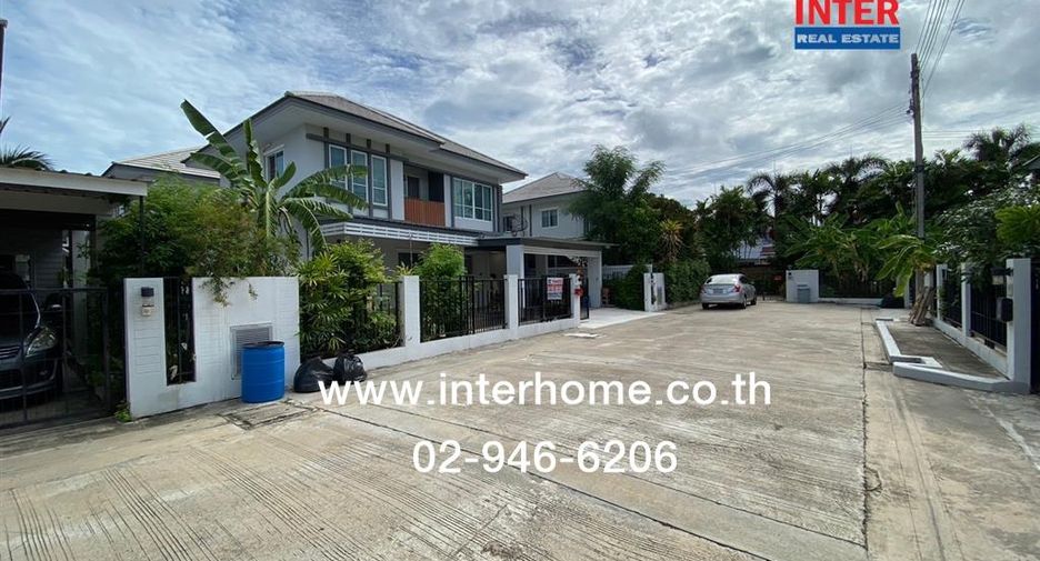For sale 4 bedrooms house in Mueang Samut Sakhon, Samut Sakhon