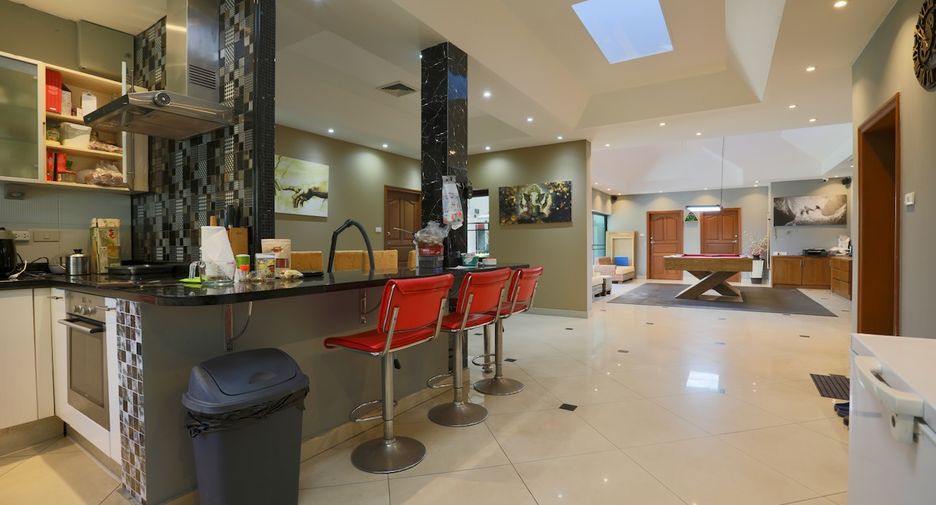 À vendre 3 chambres maison à Jomtien, Pattaya