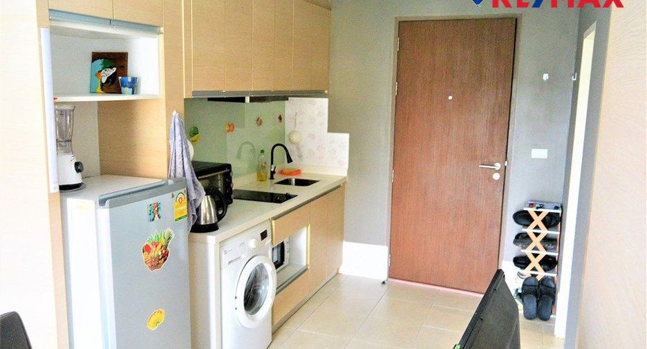 For sale 1 bed condo in Pratumnak, Pattaya