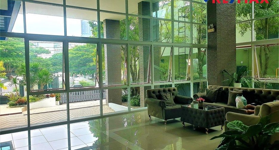For sale 1 bed condo in Pratumnak, Pattaya