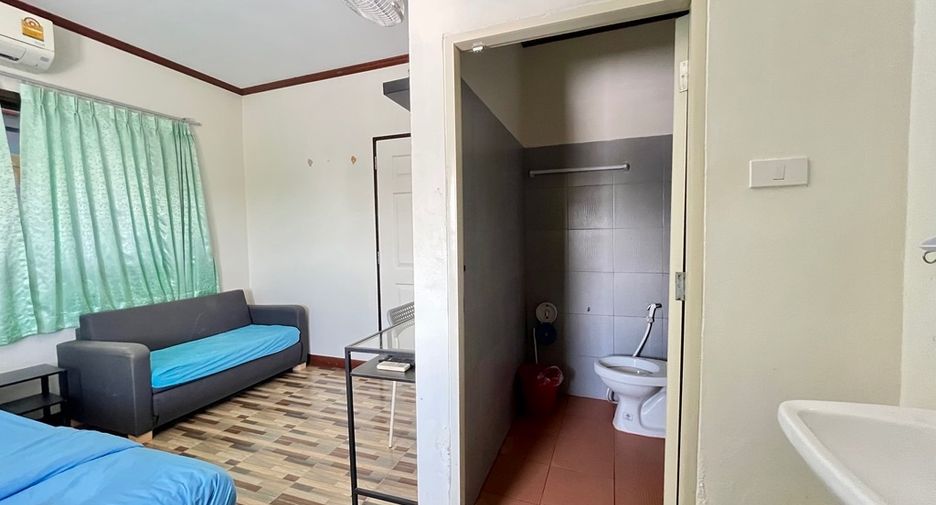 For sale 20 bedrooms retail Space in Mueang Krabi, Krabi