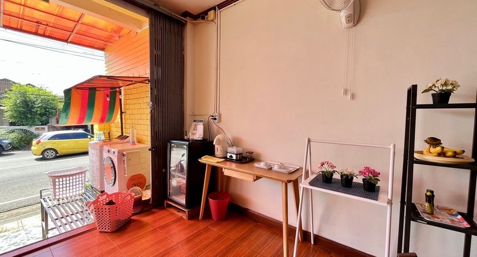 For sale 20 bedrooms retail Space in Mueang Krabi, Krabi