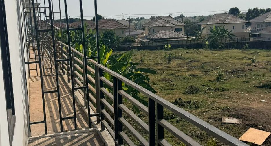 For sale 3 bedrooms townhouse in Sai Mai, Bangkok