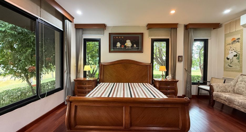 Haus zum Kauf mit 4 Zimmer in San Kamphaeng, Chiang Mai