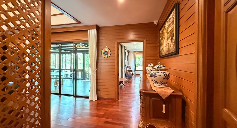 Haus zum Kauf mit 4 Zimmer in San Kamphaeng, Chiang Mai