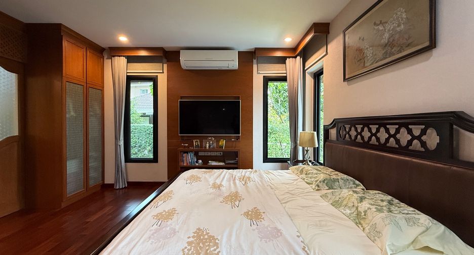 Haus zum Kauf mit 4 Zimmer in San Kamphaeng, Chiang Mai