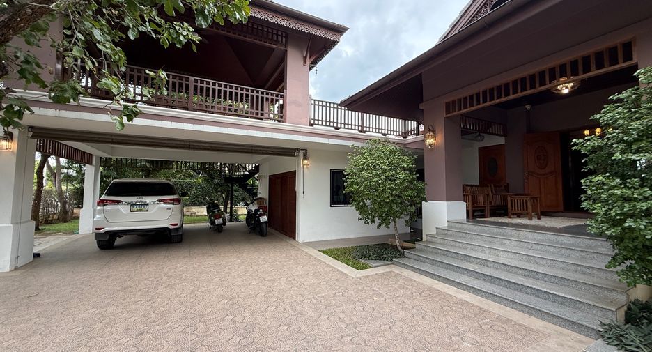 Haus zum Kauf mit 4 Zimmer in San Kamphaeng, Chiang Mai
